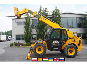 Chariot télescopique JCB