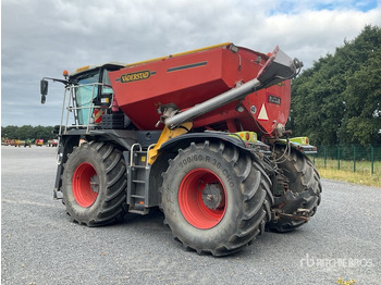 Tracteur agricole 2011 Claas Xerion 3800 Saddle Trac 4WD Tractor: photos 3