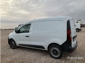 Véhicule utilitaire RENAULT Kangoo