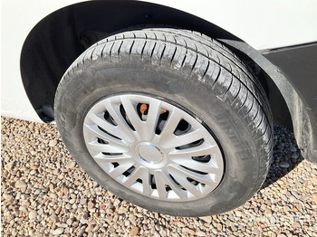 Véhicule utilitaire 2019 Renault Kangoo Cargo Van: photos 4