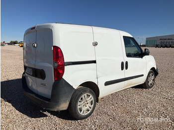 Véhicule utilitaire 2020 Fiat Doblo Cargo Van: photos 3