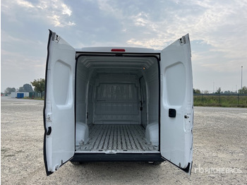 Fourgon utilitaire 2021 Peugeot Boxer 333 L3H2 2.2 BLUEHDI 140CV S&S Van Truck: photos 4