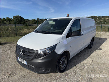 Fourgonnette MERCEDES-BENZ Vito 111