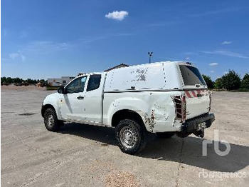 Camion plateau ISUZU 4x4 Crew Cab Pick-up: photos 2