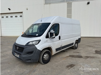 Véhicule utilitaire FIAT Ducato 2.3