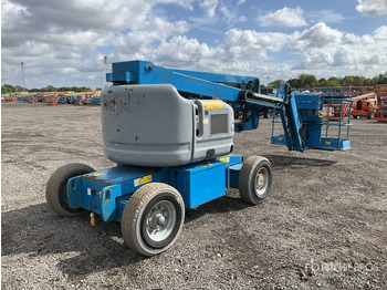 Nacelle articulée 2013 Genie Z45/25J 2WD Dual Fuel Articulating Boom Lift: photos 3