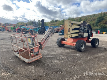Nacelle articulée JLG