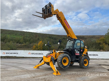 Chariot télescopique JCB