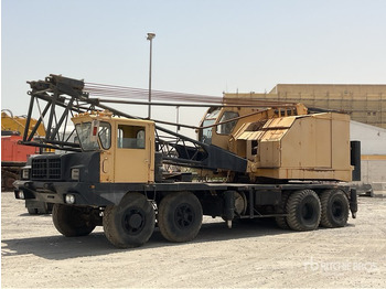 Grue mobile 1969 American 4450CL 8x4x4 Lattice-Boom Truck Crane: photos 2