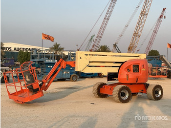 Nacelle articulée JLG
