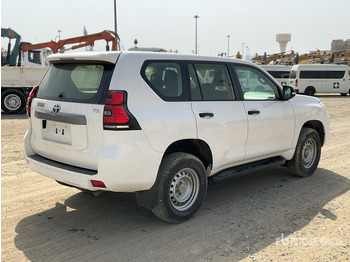 SUV 2018 Toyota Prado TX 150L 4x4 SUV: photos 3
