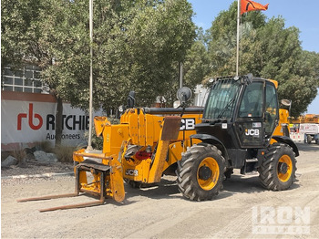 Chariot télescopique JCB