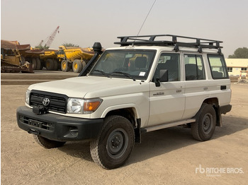 SUV TOYOTA Land Cruiser