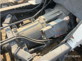 Tracteur routier 2006 Mercedes-Benz Axor 1828 4x2 S/A Day Cab Truck Tractor: photos 5 Tracteur routier 2006 Mercedes-Benz Axor 1828 4x2 S/A Day Cab Truck Tractor: photos 5