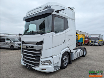 Tracteur routier DAF XG+