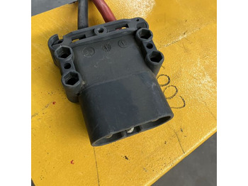 Système électrique pour Matériel de manutention Hawker 24V/70A powertech HF: photos 5