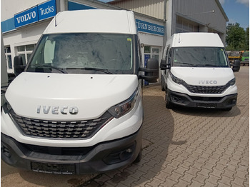 Fourgon utilitaire IVECO Daily 35s21