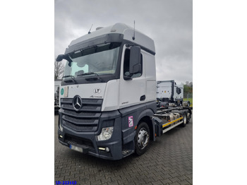 Châssis cabine MERCEDES-BENZ Actros 2542 BDF  6x2 Euro6: photos 2 Châssis cabine MERCEDES-BENZ Actros 2542 BDF  6x2 Euro6: photos 2