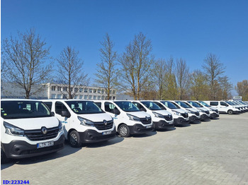 Utilitaire double cabine RENAULT Trafic