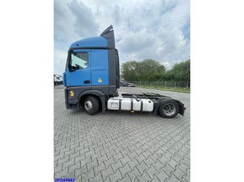 Tracteur routier MERCEDES-BENZ Actros 1842