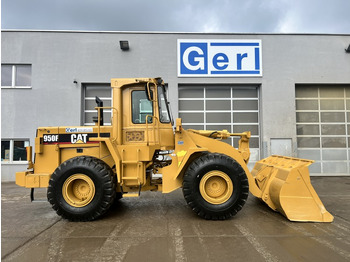 Chargeuse sur pneus CATERPILLAR 950F