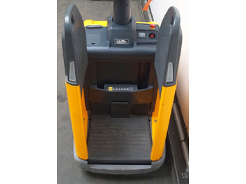 Transpalette Jungheinrich ERE225: photos 3