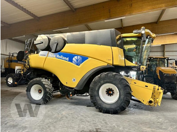 Moissonneuse-batteuse New Holland CR 9090: photos 2