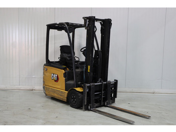 Chariot élévateur électrique CATERPILLAR EP16