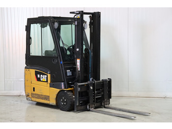 Chariot élévateur électrique CATERPILLAR EP16