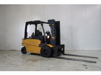 Chariot élévateur électrique CATERPILLAR EP