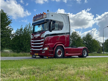 Tracteur routier SCANIA S 500