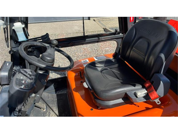 Chariot élévateur diesel Doosan D30 G med kabine og KUN 57 TIMER FRA NY, MED TIME: photos 5 Chariot élévateur diesel Doosan D30 G med kabine og KUN 57 TIMER FRA NY, MED TIME: photos 5