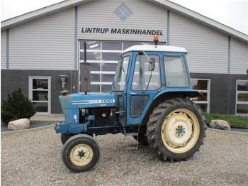 Tracteur agricole FORD