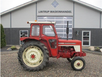 Tracteur agricole IH 474 En ejers traktor med lukket kabine på: photos 3