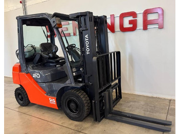 Chariot élévateur à gaz TOYOTA FGF 20