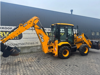 Tractopelle JCB 3CX