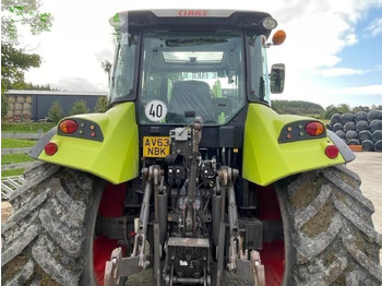 Tracteur agricole CLAAS Axion 810