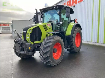 Tracteur agricole CLAAS Arion 550
