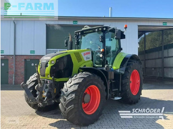 Tracteur agricole CLAAS Axion 810