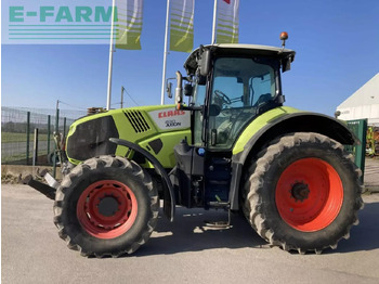 Tracteur agricole CLAAS Axion 830