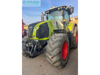 Tracteur agricole CLAAS Axion 830