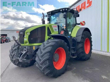 Tracteur agricole CLAAS Axion 950