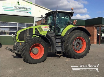 Tracteur agricole CLAAS Axion 960