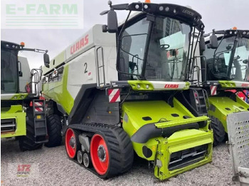 Moissonneuse-batteuse CLAAS Lexion