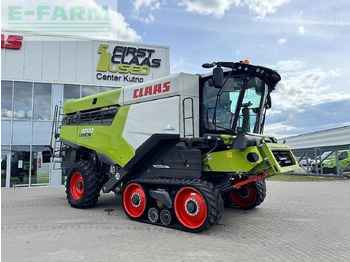 Moissonneuse-batteuse CLAAS Lexion 8700