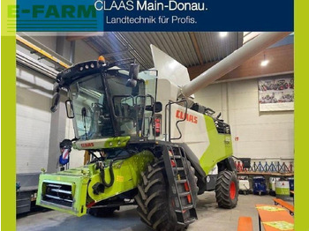Moissonneuse-batteuse CLAAS