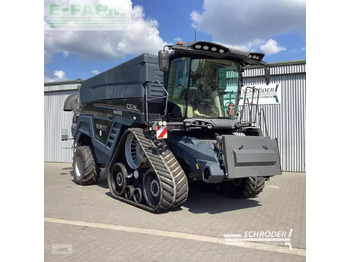 Moissonneuse-batteuse FENDT