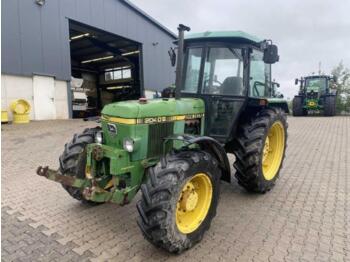 Tracteur agricole John Deere 2040 s allrad sg2: photos 1