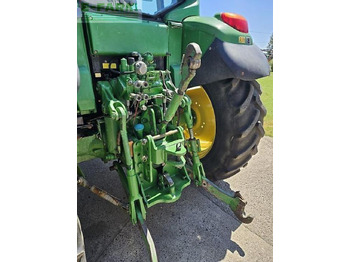 Tracteur agricole John Deere 6320: photos 3