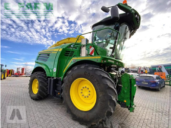 Ensileuse JOHN DEERE 8400